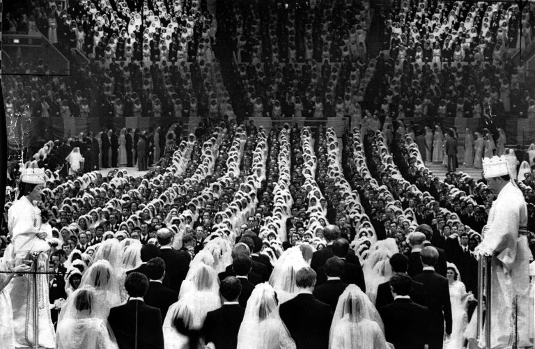 moon-obit-1-superJumbo