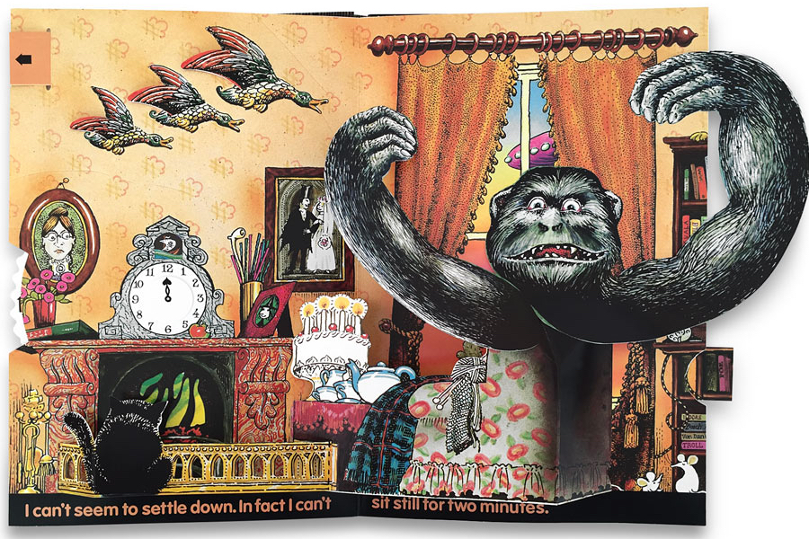 haunted-house-pop-up-book-pienkowski-5
